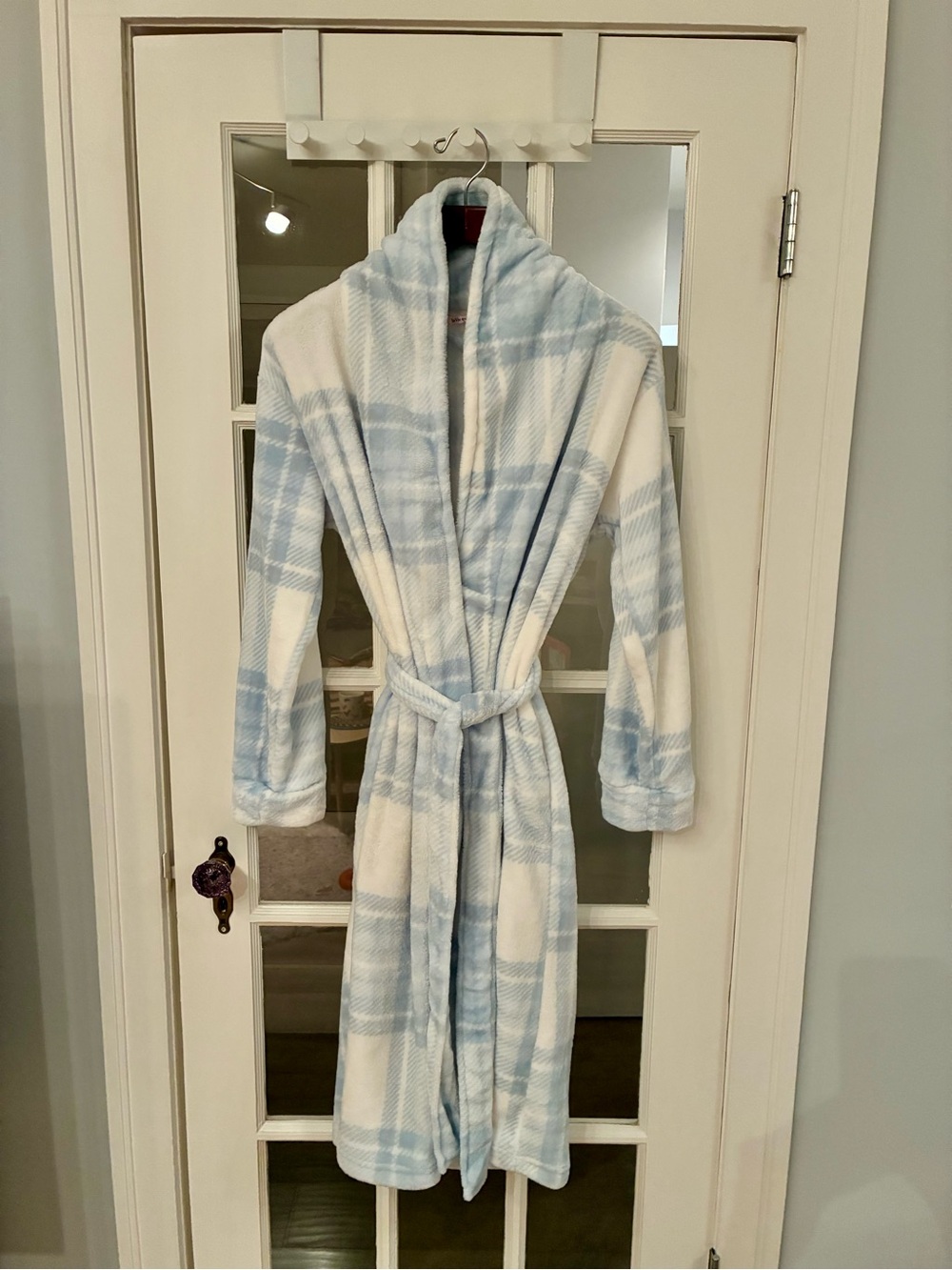 La Vie en Rose Blue Plaid Shawl Collar Plush Robe M